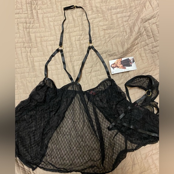 Lingerie by Exposed: Vintage Allure Black Baby Doll and Panty Set - Picture 2 of 7